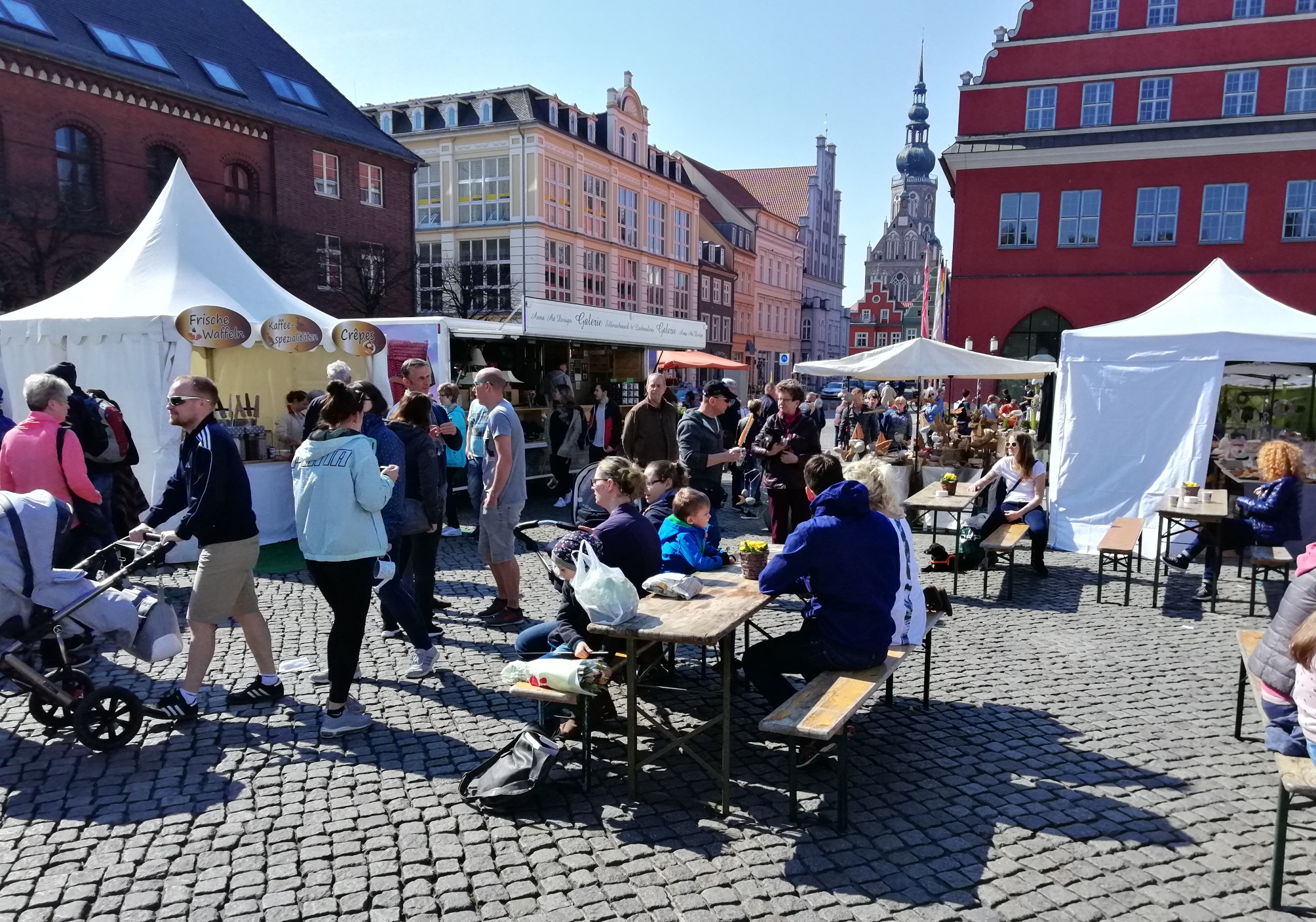  21. Großer Handgemacht-Markt in der Hansestadt Greifswald - Handgemacht Illustration 